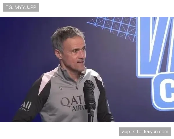 巴黎主帅恩里克月薪100万欧元 是法甲第二高薪教练德泽尔比的近两倍